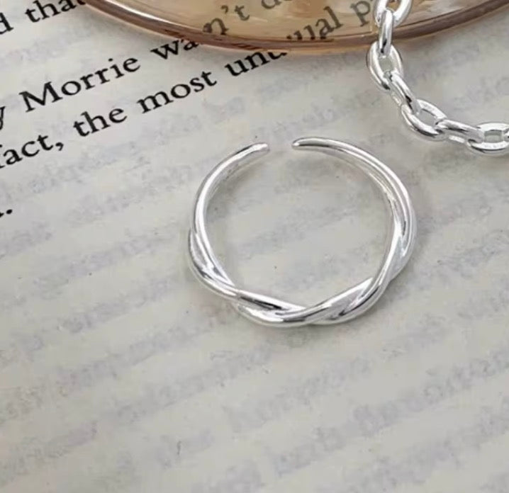 925 Sterling Silver Ring