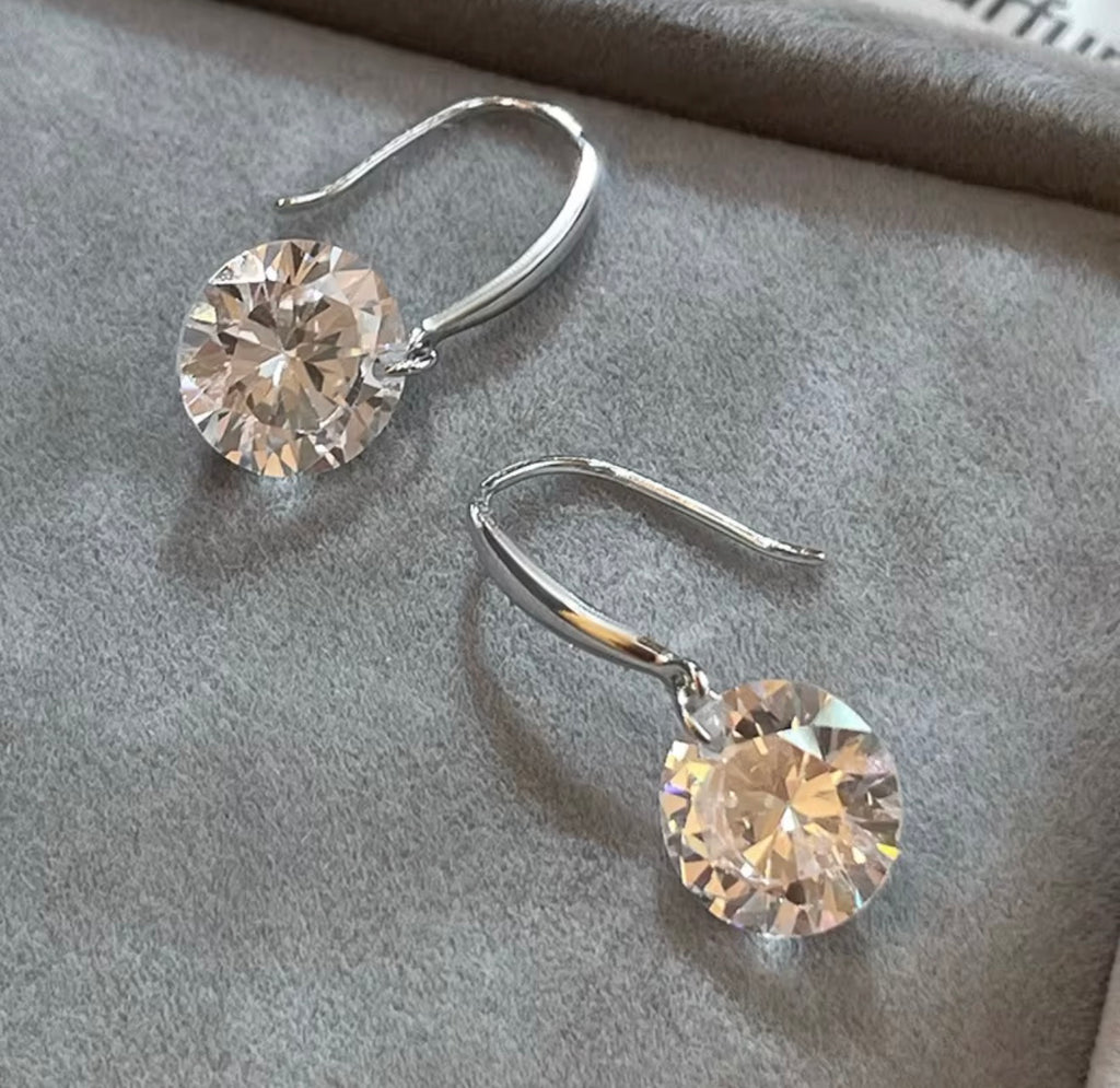 925 Sterling Silver Dangling Earring